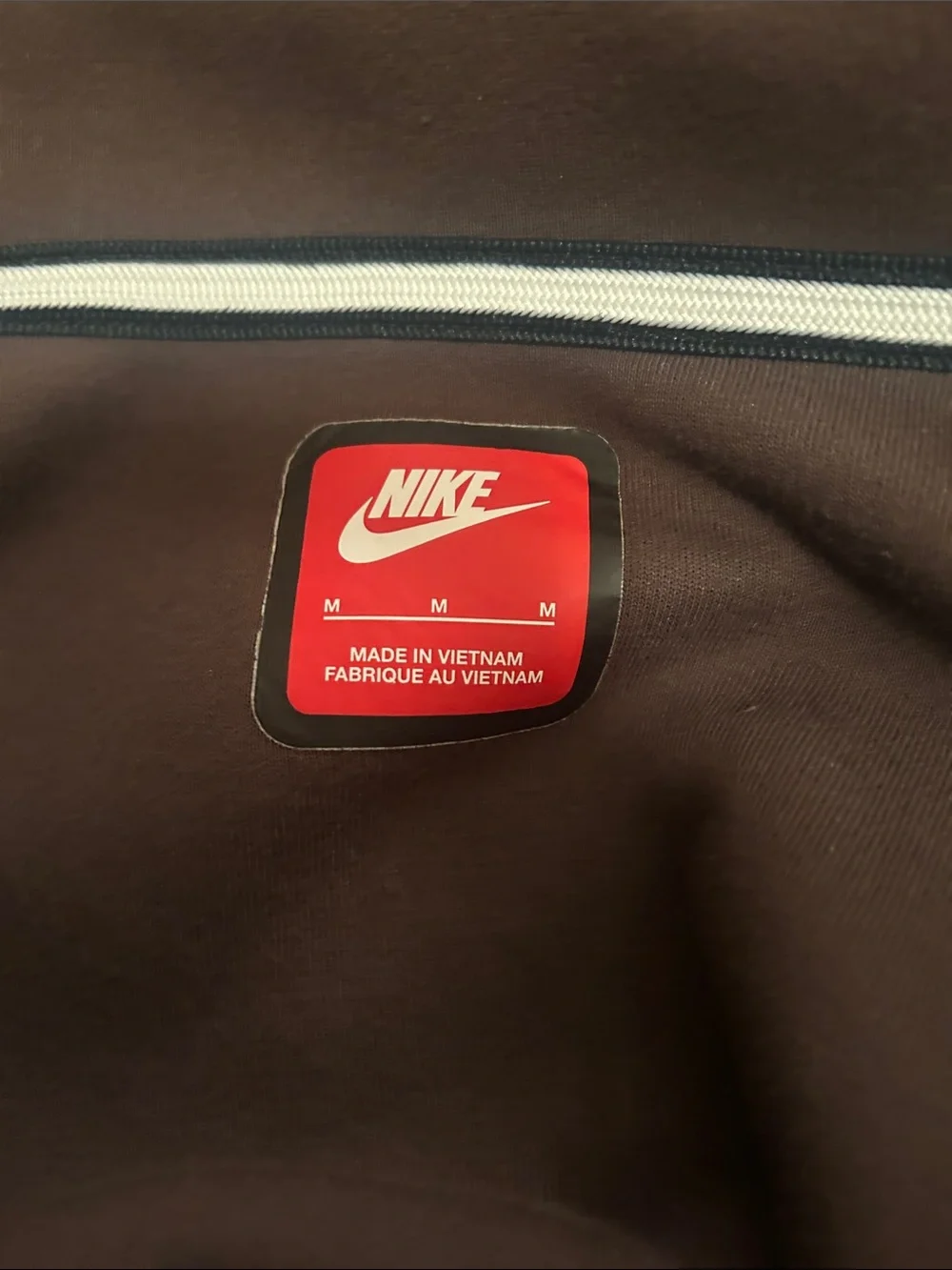 Nike Men’s Brown Quarter-Zip Pullover Sweater